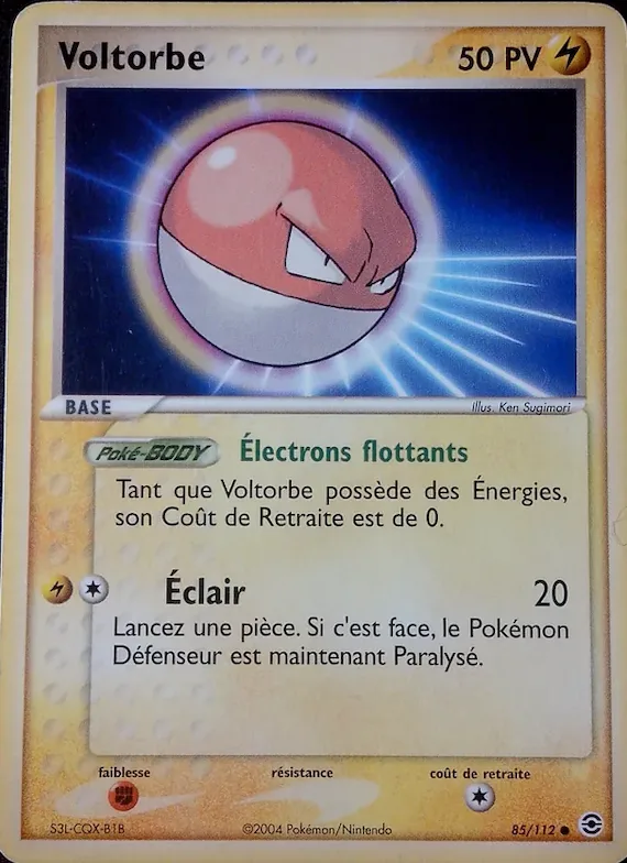 Voltorbe 85 – EX Rouge Feu & Vert Feuille